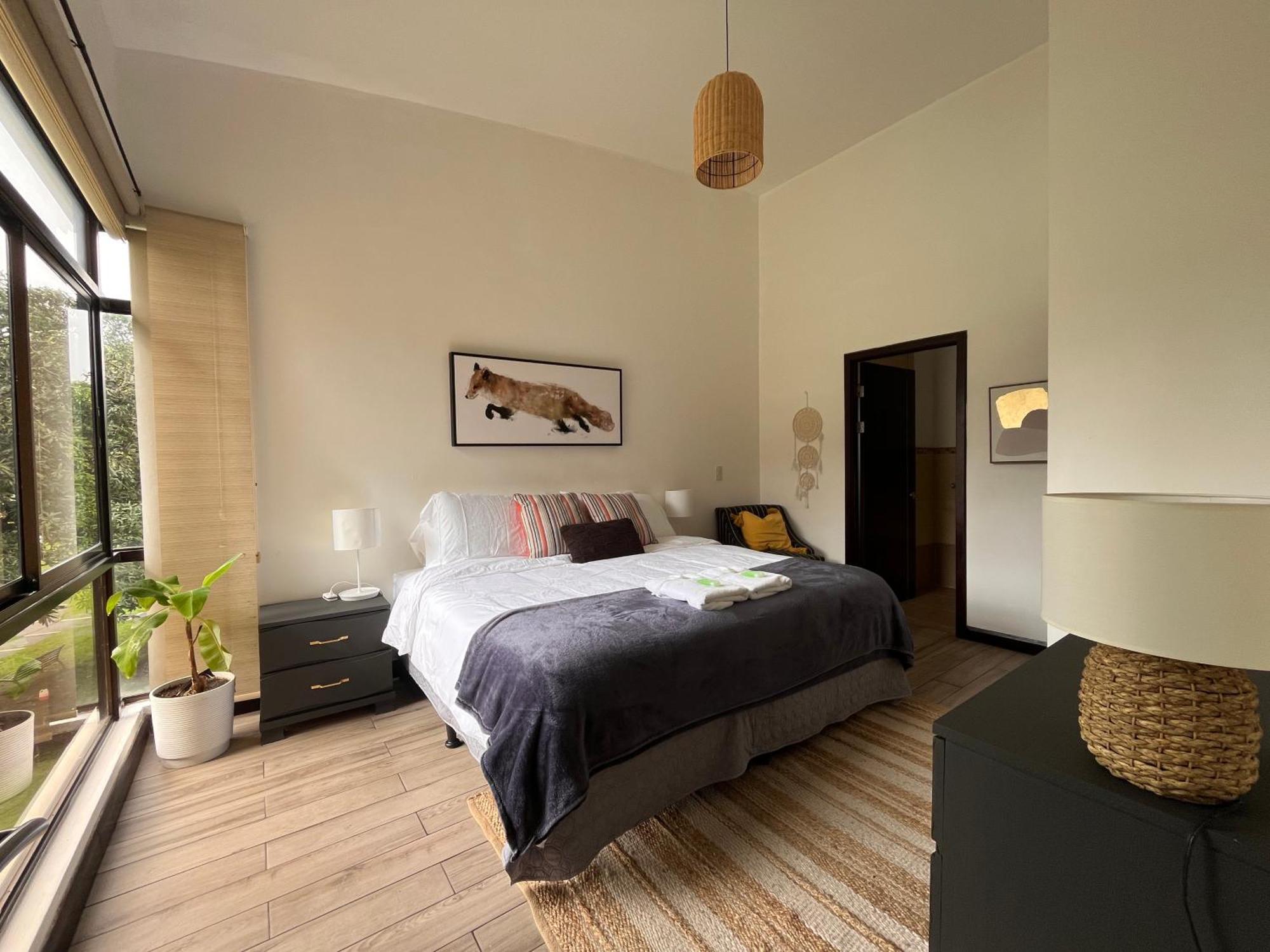Cr Mariposa Rentals Lakeview Penthouse With Office Space, Pool, Gym, Tennis Santa Ana  Exterior photo